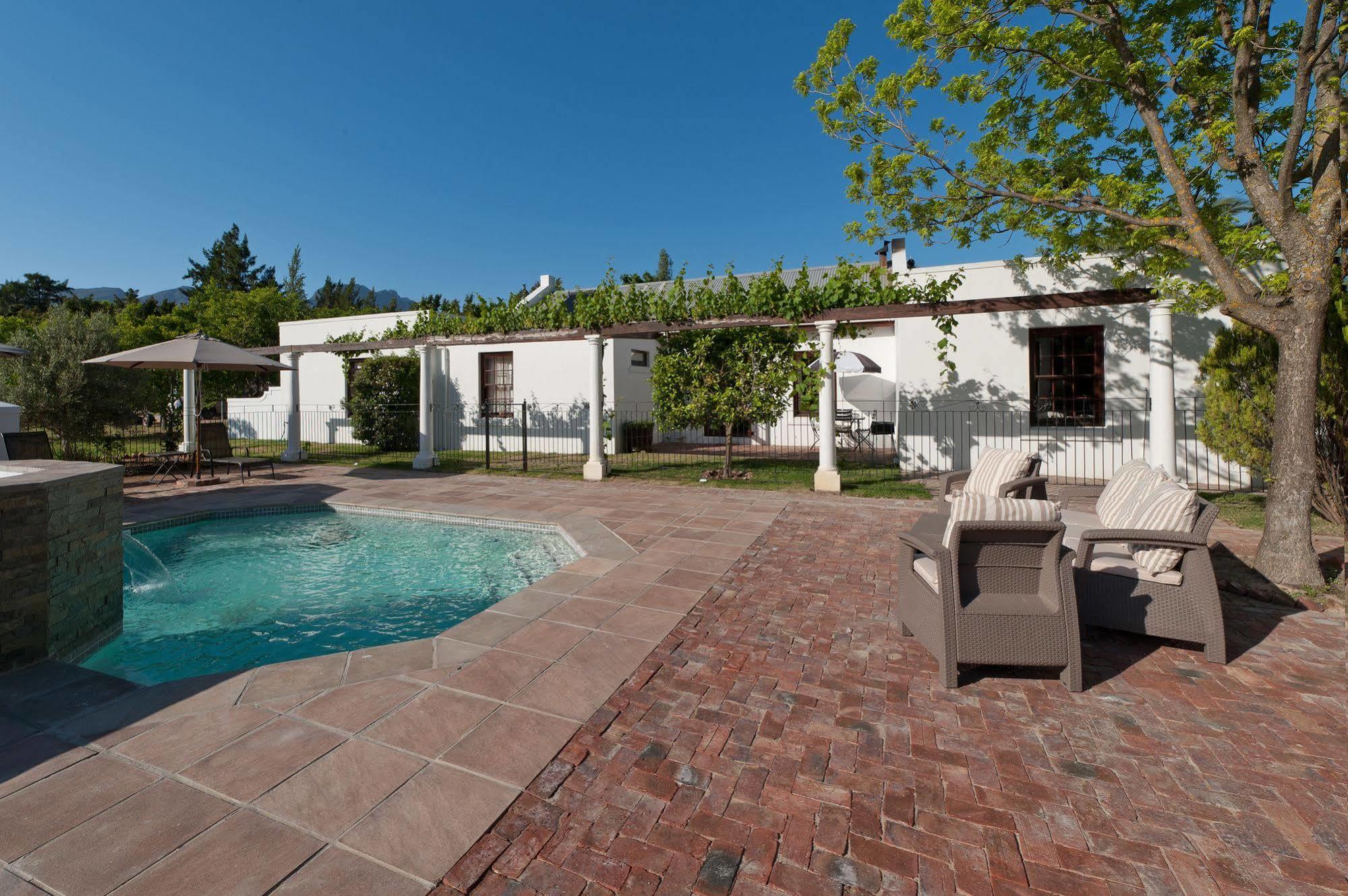 La Galiniere Guest Cottages Franschhoek Εξωτερικό φωτογραφία