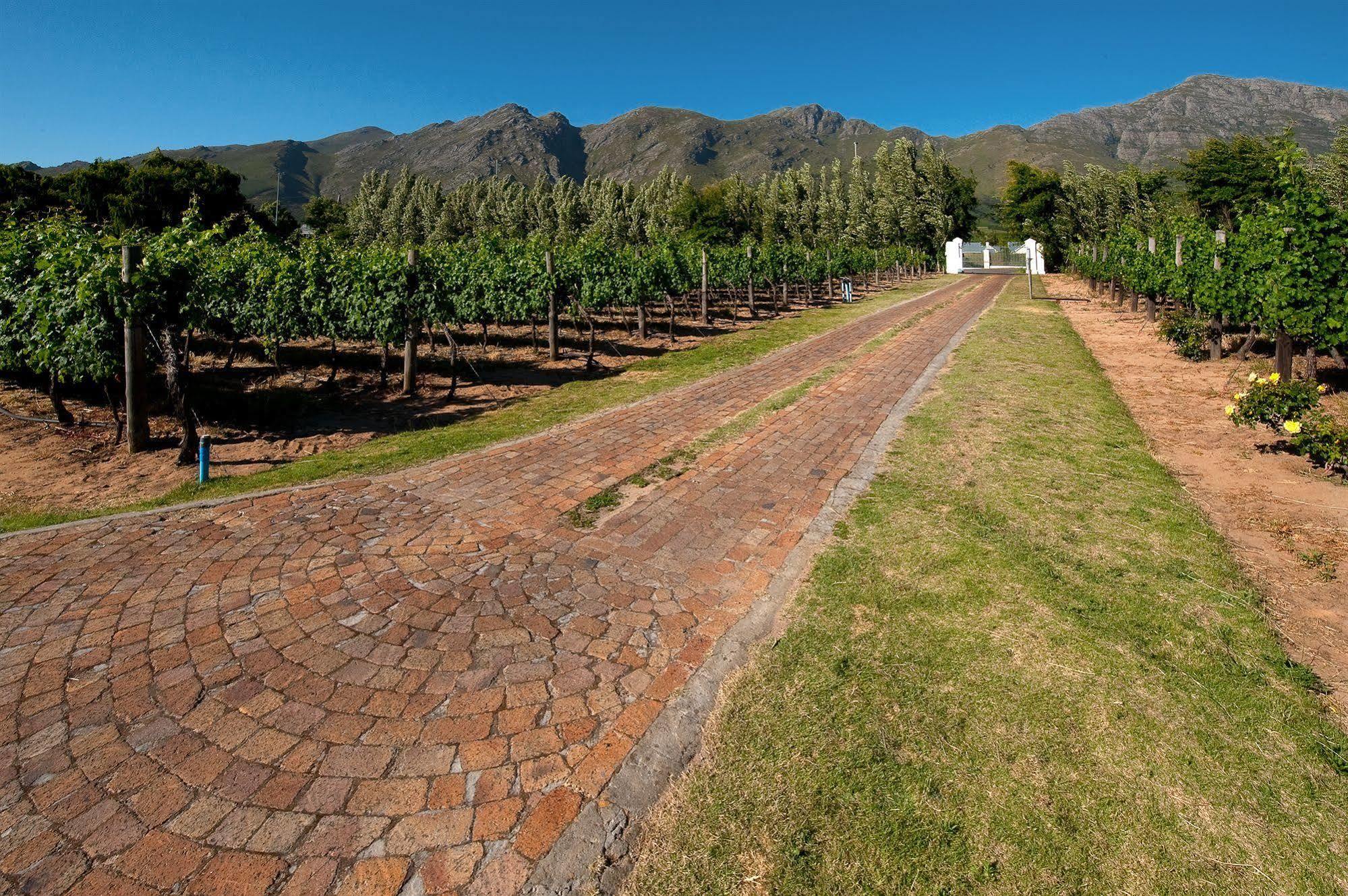 La Galiniere Guest Cottages Franschhoek Εξωτερικό φωτογραφία